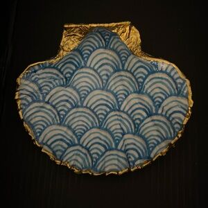 Hand made Decoupage and painted Seashell